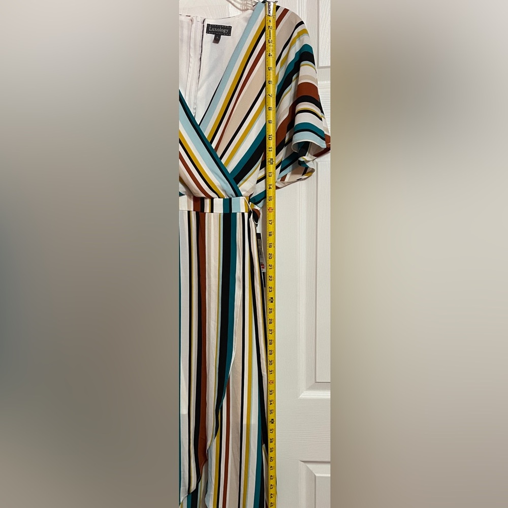 Dress - Picture 3 of 6